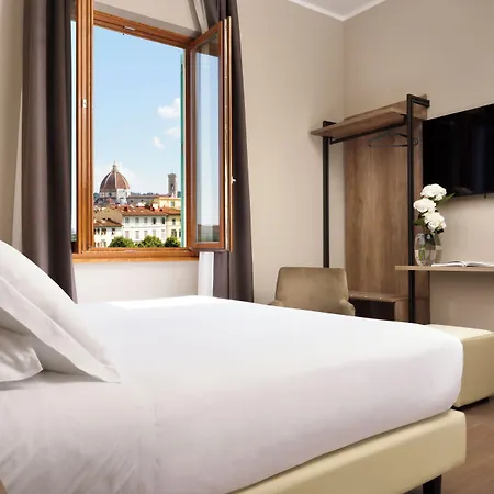 Essence 3* Firenze