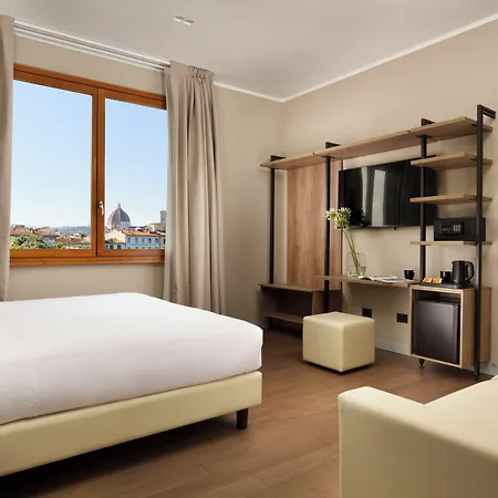 Essence 3* Florencja