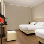 Essence Ξενοδοχείο 3*